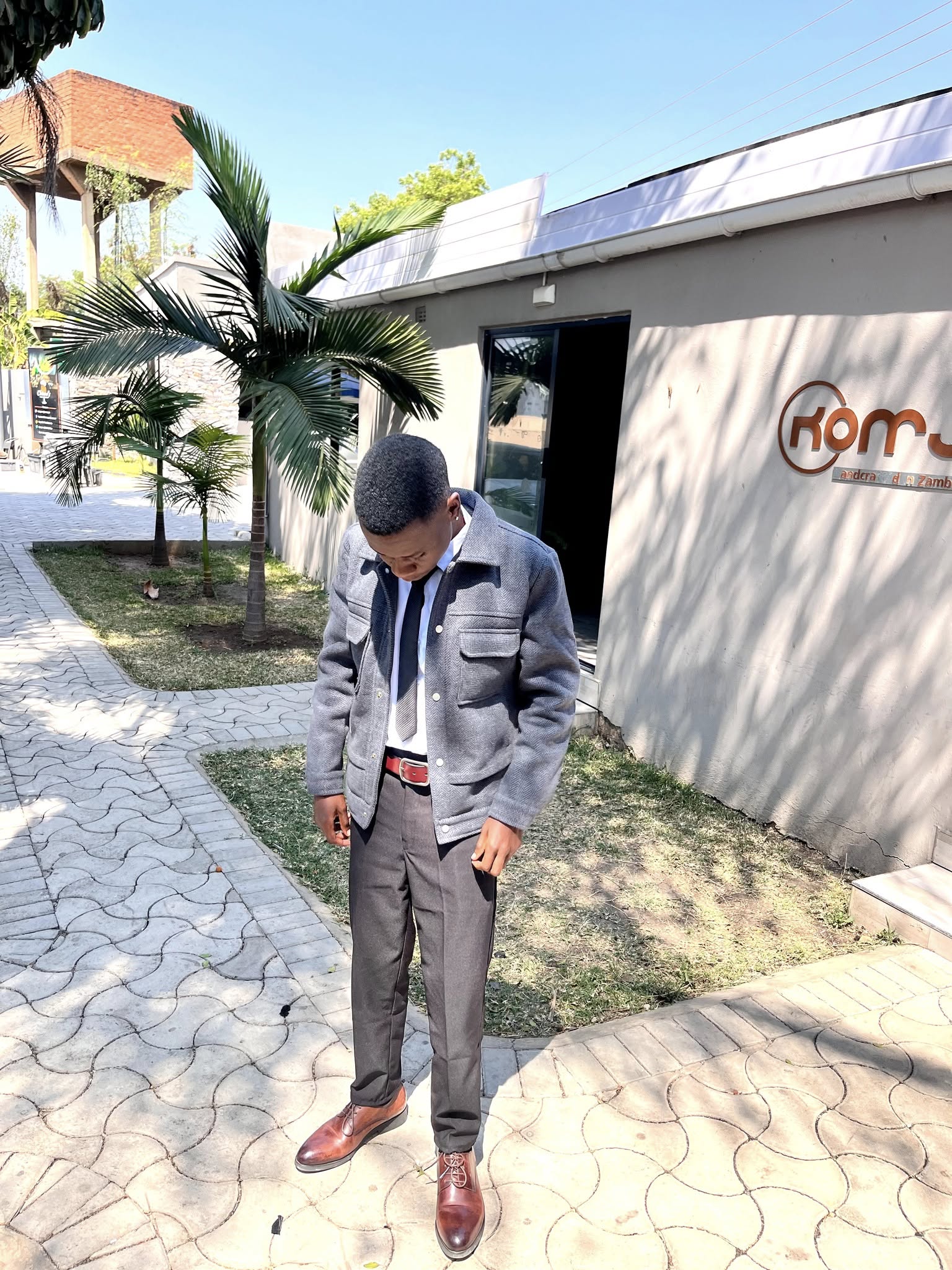 Moodabidri Kapuwo — IT Scholar & Full-Stack Developer